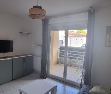 Location Appartement 1 pièce 18m² VILLENEUVE SUR LOT 47300 - Photo 1