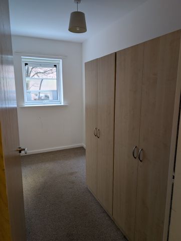 2 Bed Flat, Buslingthorpe Lane, LS7 - Photo 4