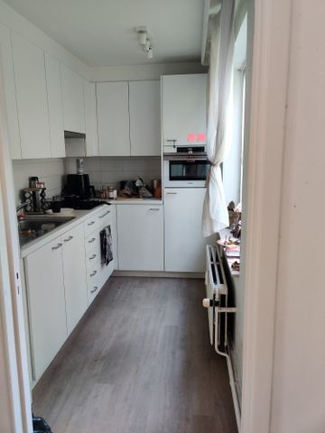 Gunstig gelegen, gerenoveerd 1-kamerappartement - Photo 3