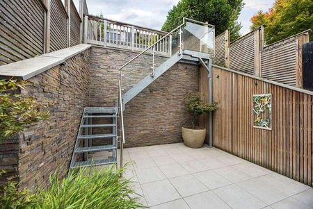 Dinsdale Road, Blackheath, SE3 - Photo 2