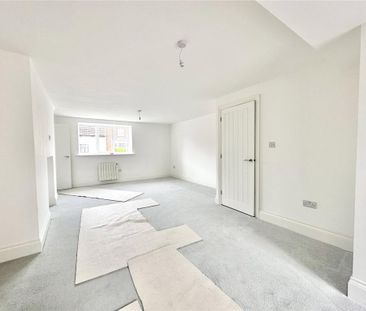 2 bedroom terraced house to rent - Photo 3