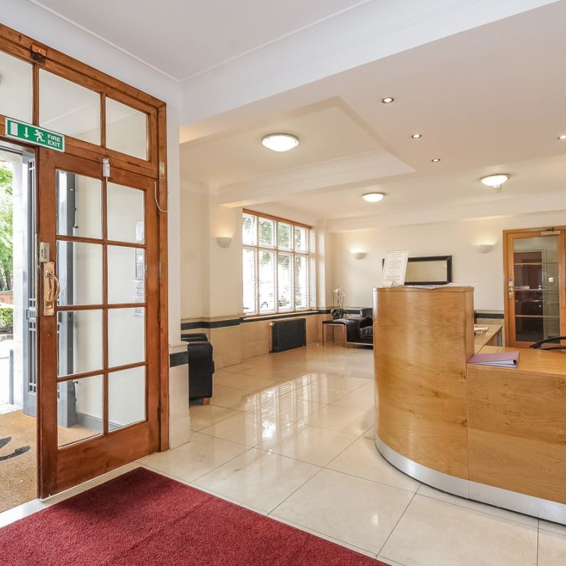 Abercorn Place, St Johns Wood, London, NW8 - Photo 1