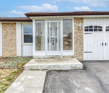 For Lease - 27 Gondola Crescent, Brampton, Ontario - Photo 2