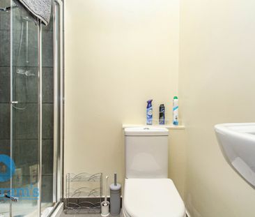 10 bed Semi-Detached House for Rent - Photo 5