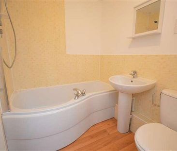 Braiding Crescent, Braintree, CM7 - Photo 3