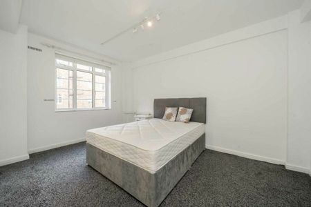 Hammersmith Road, Hammersmith, W6 - Photo 2