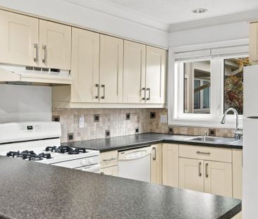 For Lease - 552 Oxbow Crescent, Collingwood, Ontario - Photo 2
