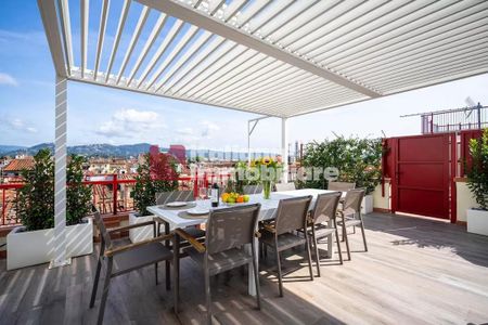 Attico e Super Attico completamente ristrutturato a pochi passi dal Duomo in Affitto - Photo 3