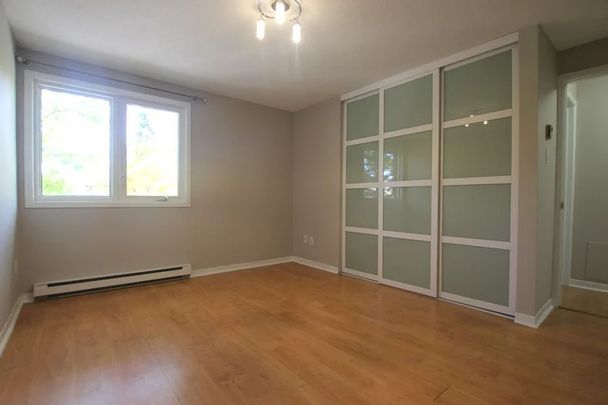 For Lease - 37 Robinson Avenue Unit# F, Lower Town - Sandy Hill, Ontario - Photo 1