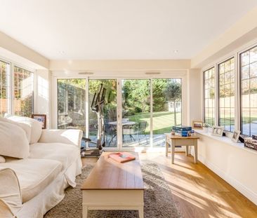 4 bedroom detached house to rent - Photo 1