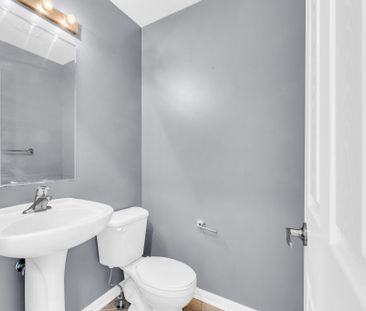 For Lease - 74 Michigan Avenue, Cambridge, Ontario - Photo 3