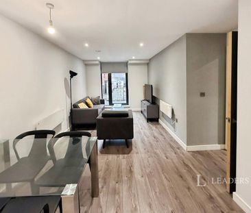 2 bedroom flat to rent - Photo 1