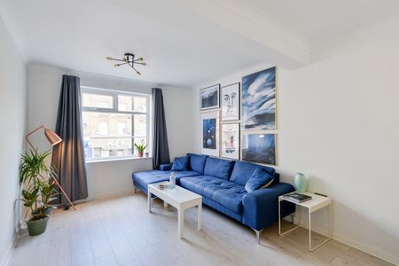 Room in a Shared House, Barking Road, E16 - Photo 2