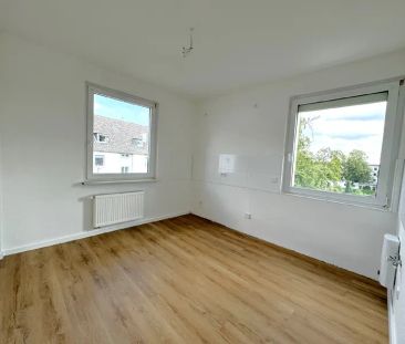 Modernisierte 3-Raum-Wohnung in Holsterhausen, Nähe Landgericht! - Photo 3