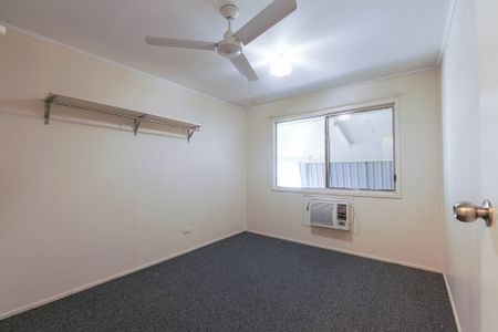 4 BEDROOM HOME CLOSE TO THE PARK! - Photo 5