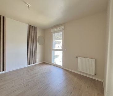 Appartement - 63m² - 3 pièces Saint-Priest (69800) Le bien en vidéo - Photo 6