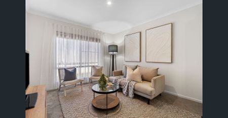 Immaculate Plantation Home with Entertainer's Appeal in Prime Ormeau Ridge Pocket - Photo 4