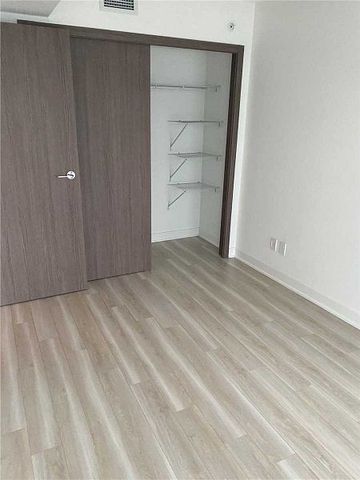 For Lease - 17 Bathurst Street Unit# 2905, Toronto, Ontario - Photo 4