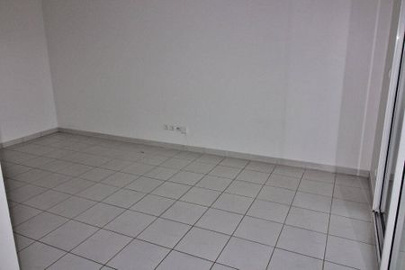 Appartement 2 pièces - 71100 Chalon-sur-Saône - Photo 3