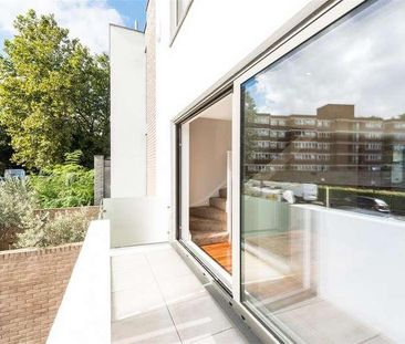 Primrose Hill, NW3 - Photo 2