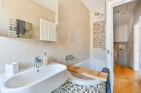 Manor Road, Richmond, Surrey, TW9 - Photo 5