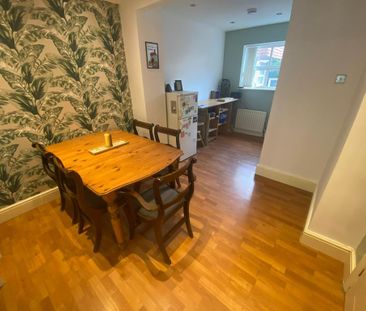 5 bedroom house share to rent - Photo 1