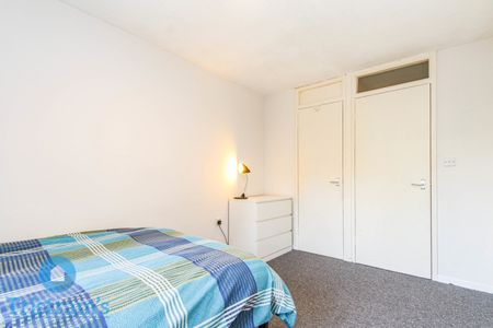 2 bed Apartment for Rent - Photo 4