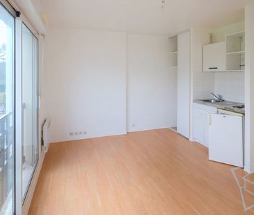 STUDIO VOISINS LE BRETONNEUX - 1 pièce(s) - 23.44 m2 - Photo 3