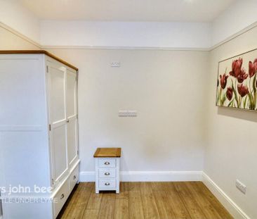 3 bedroom detached bungalow to rent - Photo 1