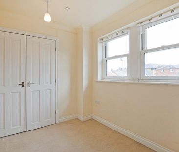 4 bedroom House To Let - Photo 1