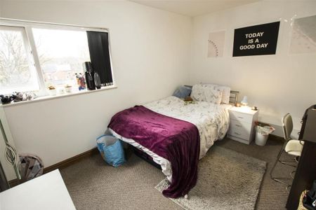 7 bedroom house to rent - Photo 2