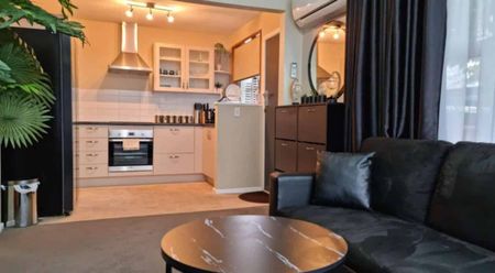 Modern, Easy-Care Living in the Heart of Kaiapoi - Photo 5