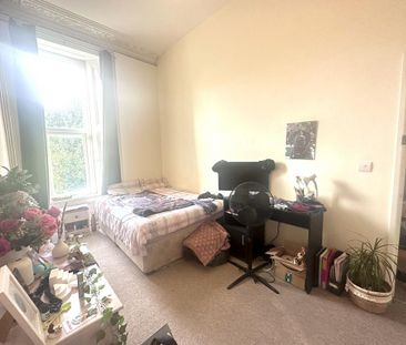 2 bedroom flat share to rent - Photo 2