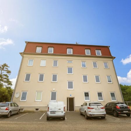 Sanierte 4 Zimmer Wohnung im Haus mit einem großen Garten - Photo 5