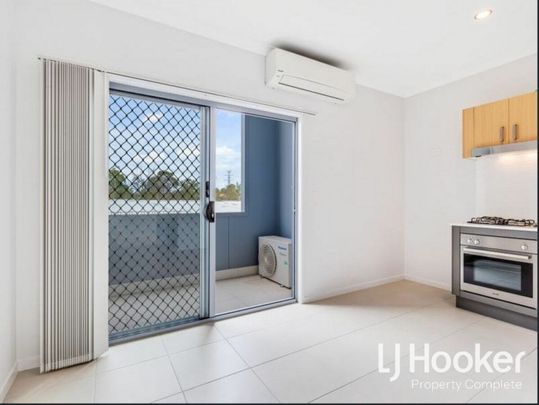 Charming Fitzgibbon Home at Unbeatable Price! - Photo 1