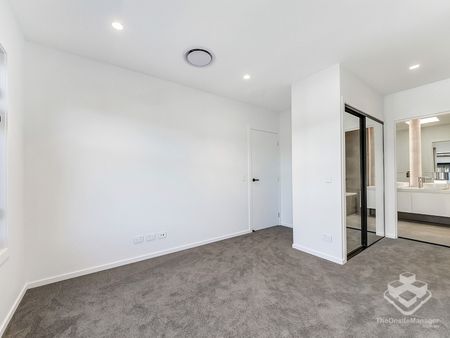 Stunning Terrace Homes with Premium Finishes - Photo 5