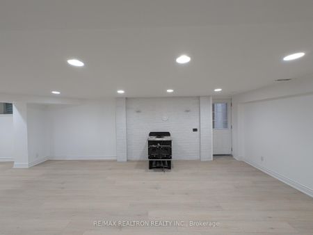 For Lease - 88 Baynards Lane, Richmond Hill, Ontario - Photo 5