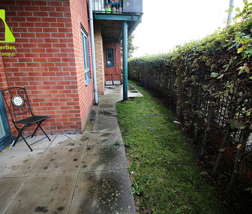 2 bedroom apartment to rent - Photo 3