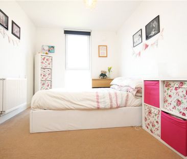 Pontes Avenue, Hounslow, TW3 3FJ - Photo 5