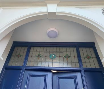 2 Bed Flat, Woodberry Grove, N4 - Photo 4