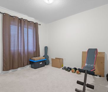 For Lease - 168 Clark Street, Shelburne, Ontario - Photo 2