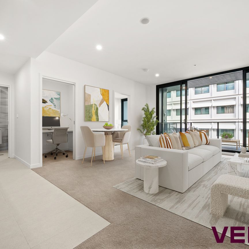 GORGEOUS ONE-BEDROOM APARTMENT - Photo 1