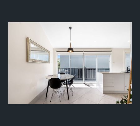 Room 3/209 Campbell Street, Hobart, Tas 7000 - Photo 3