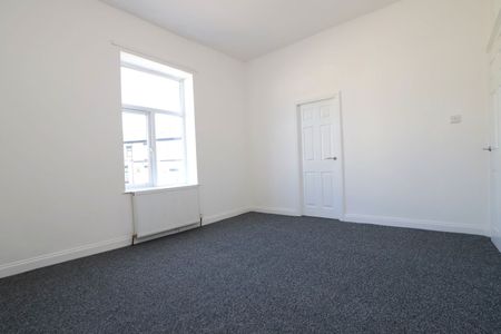 Andrew Street, Bury, BL9 7HD - Photo 2