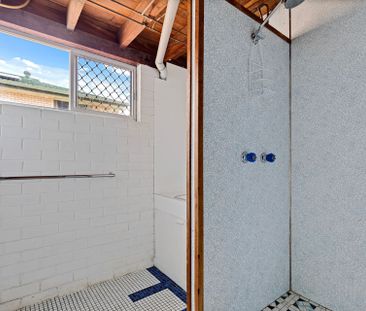 Newly Renovated 3 Bedroom Two-Storey Home in Nambour Heights - Photo 2