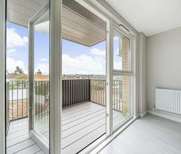 Perryfield Way, Hendon, NW9 - Photo 1