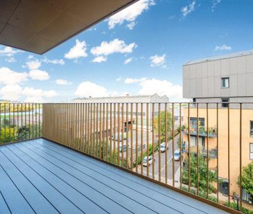 3 bedroom apartment to rent - Photo 1