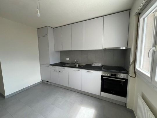 Magnifique appartement de 3,5 pièces rénové. - Photo 1