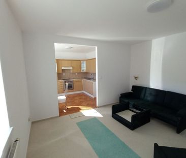 Pronájem bytu 2+1 • 56 m² bez realitkyNušlova, Jindřichův Hradec - ... - Fotografie 1