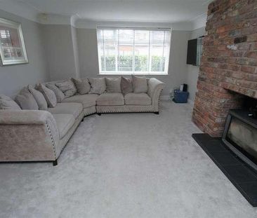 Sandhurst Drive, Aintree Village, Liverpool, L10 - Photo 4
